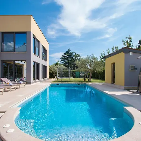 Villa Happy *
